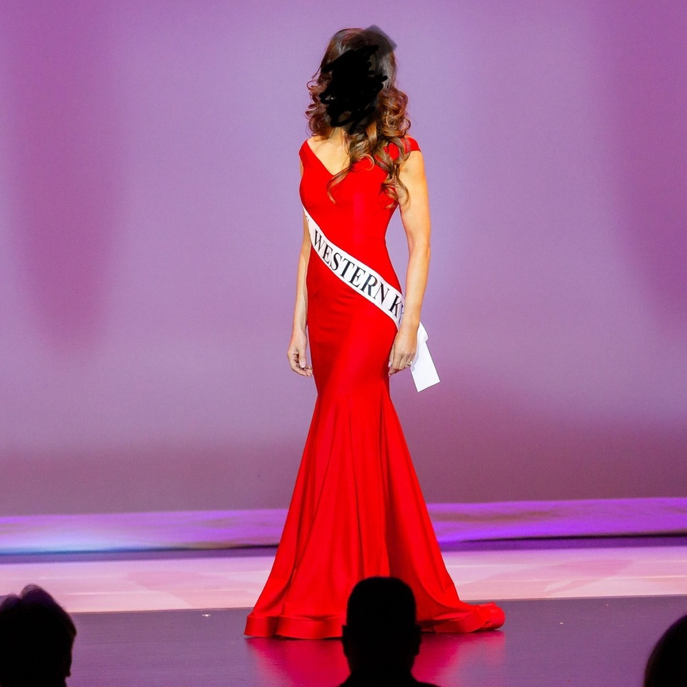 Sherri Hill red Evening Gown / Prom Dress, size 0